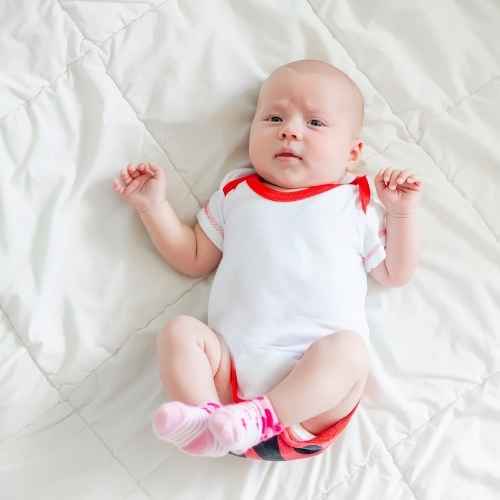  Ecografía de caderas en bebés (-3 meses): detección temprana de displasia con orden médica. Examen seguro e indoloro. ¡Infórmate y cuida la salud de tu bebé!