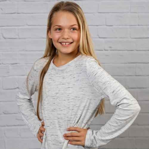 Ecografía pélvica en niñas: examen seguro con orden médica para diagnosticar dolor, sangrado, quistes y más. Preparación sencilla y resultados precisos.